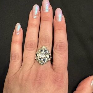 Gorgeous Vintage Art Deco Ring